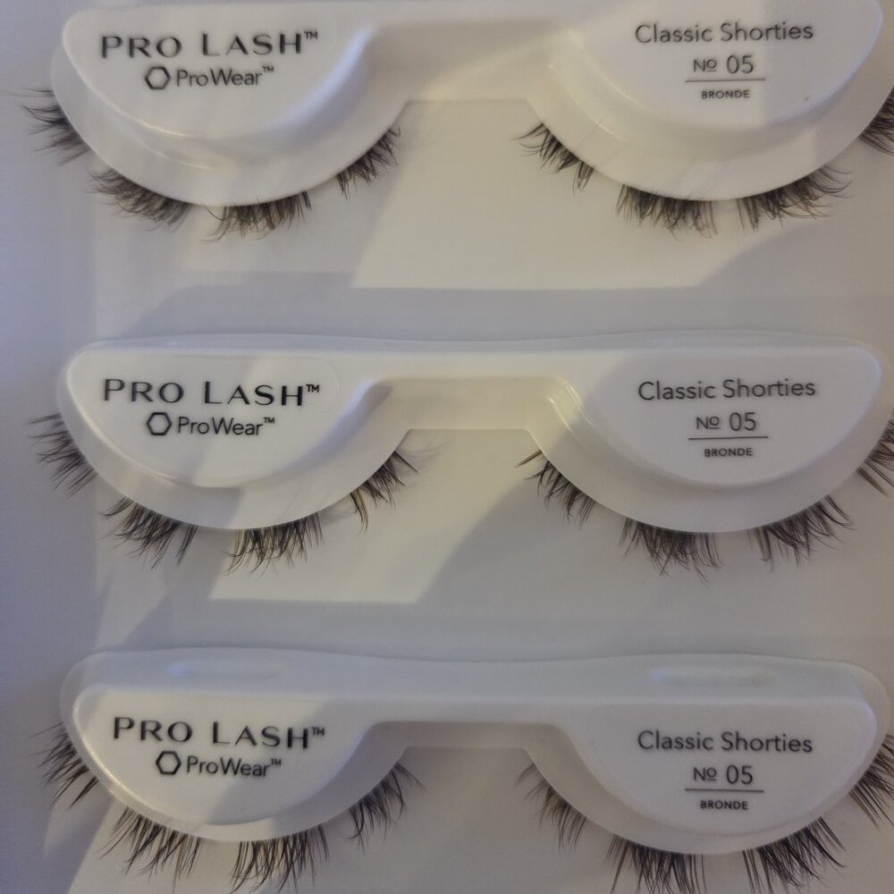 NIB Prolash Eyelashes - Classic  #5 - Bronde